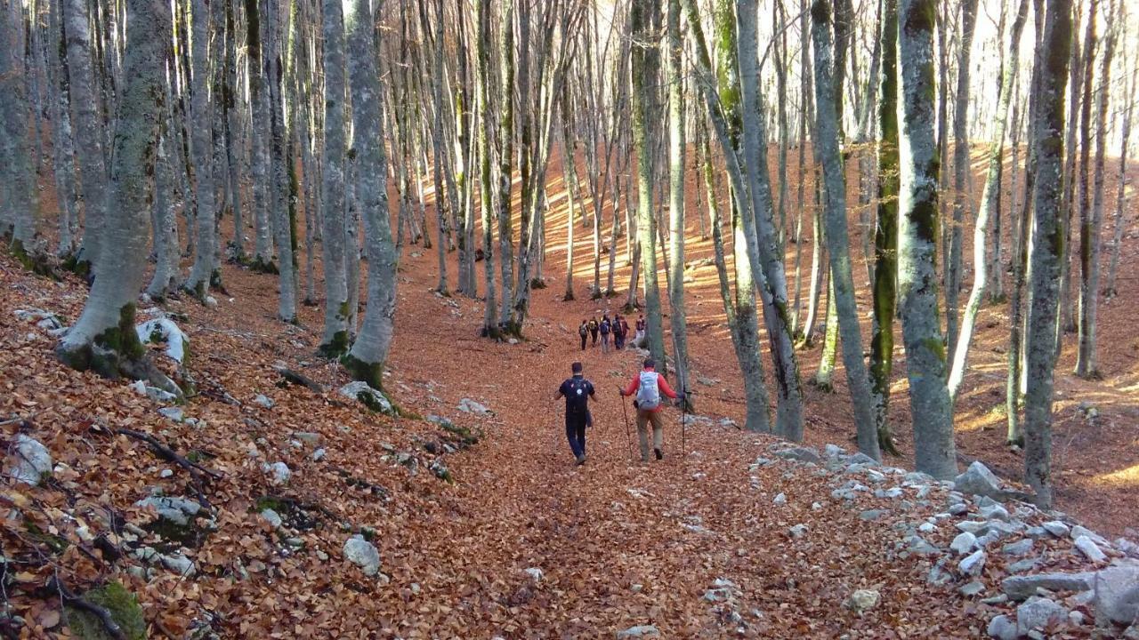 Natour L'Ostello Per I Camminatori Barisciano Exterior foto